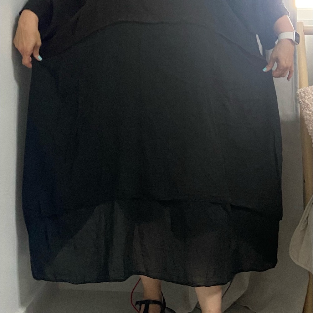 Elegant Black Women's Skirt